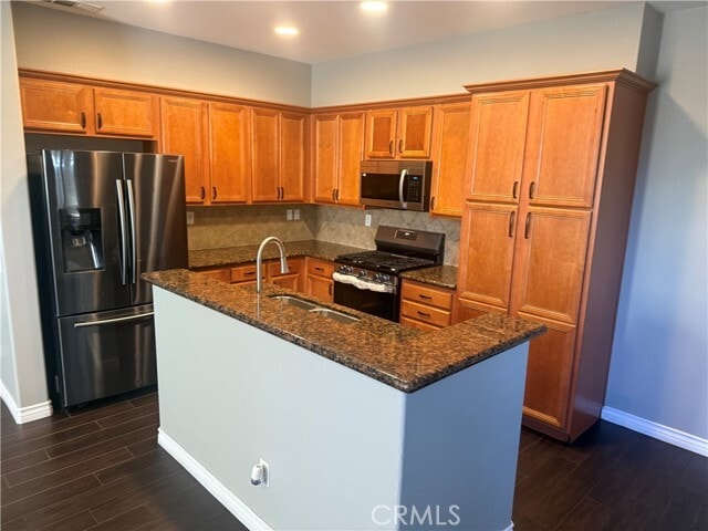 Building Photo - 8692 E 9th St