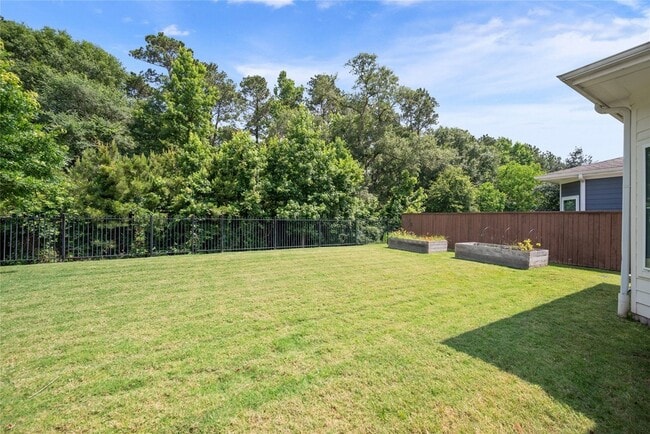 Building Photo - 2215 Blue Duck Ln