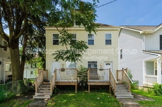Building Photo - 483 S Champion Ave