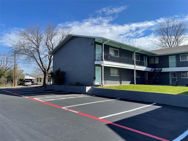 Building Photo - 1209 Vance St