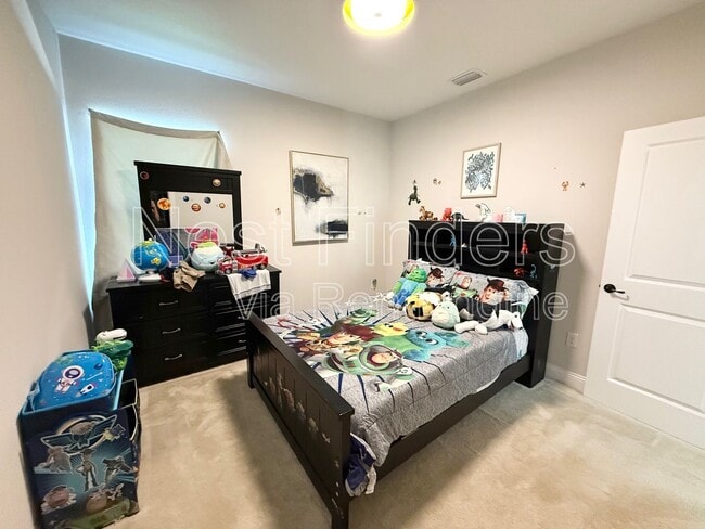 Building Photo - 676 Natureland Cir