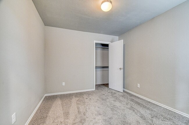 Building Photo - Beautiful New Construction Home!