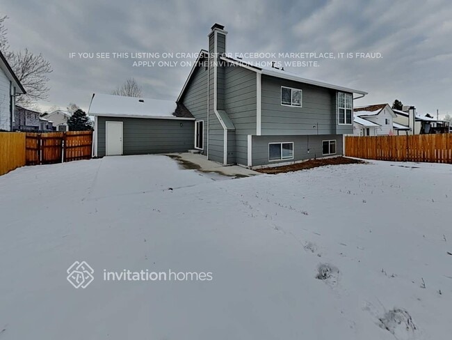 Building Photo - 21581 E Aberdeen Dr