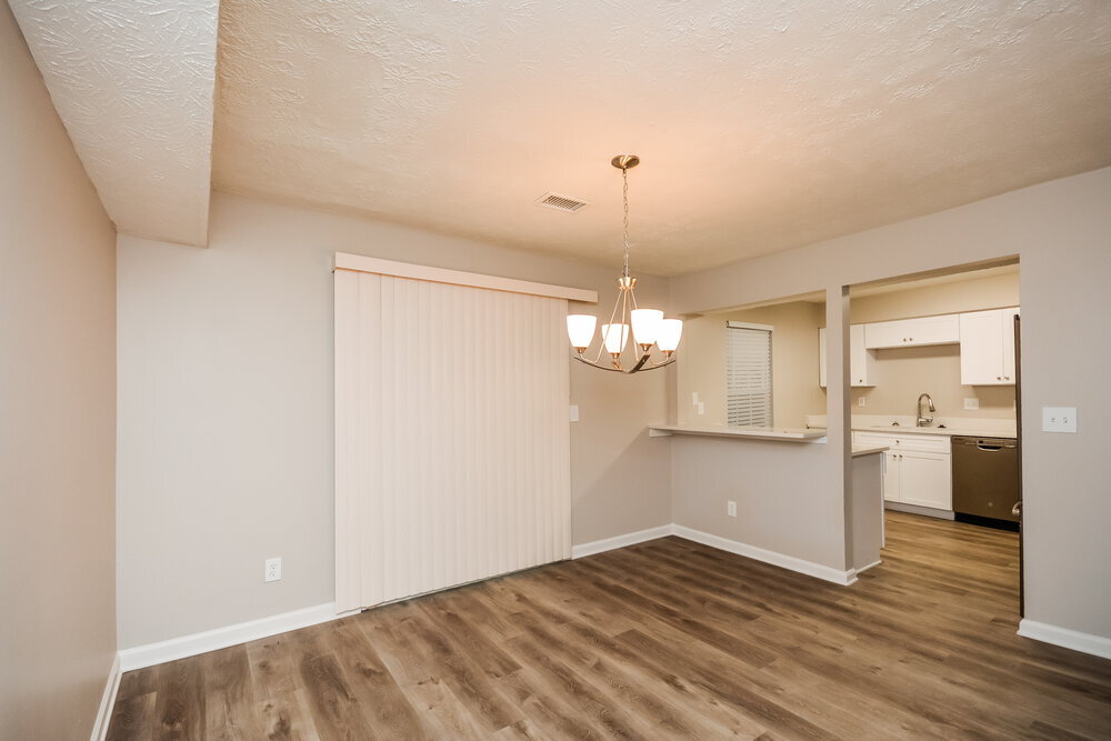 Building Photo - 5029 Brittany Dr