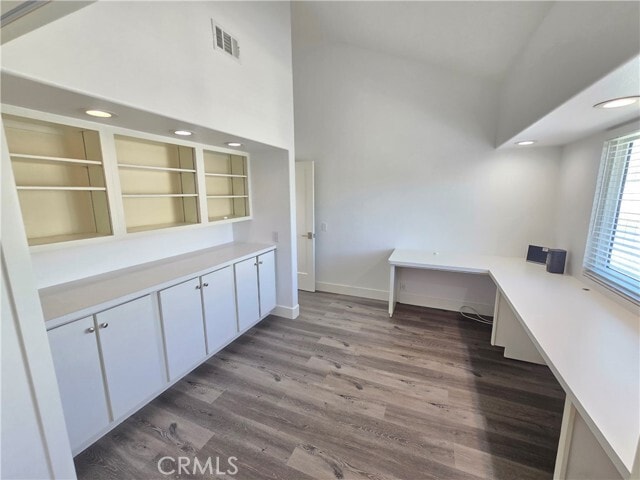 Building Photo - 2524 Elden Ave
