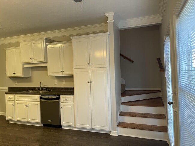 Building Photo - 4306 E Barcelona Way