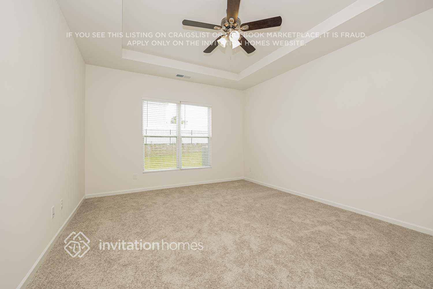 Building Photo - 3800 Lantern Ln