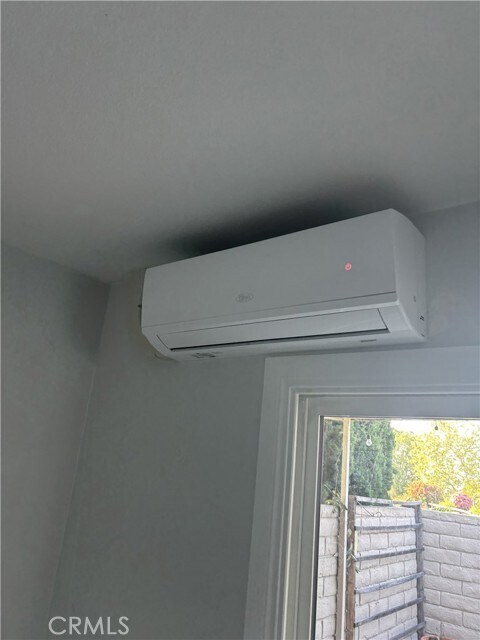 Building Photo - 3056 Via Serena S