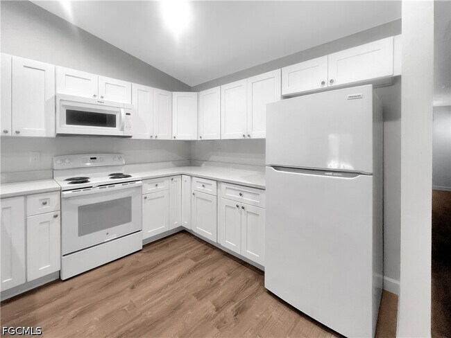 Building Photo - 745 Harry Ave S