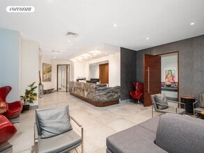 Building Photo - 1755 York Ave