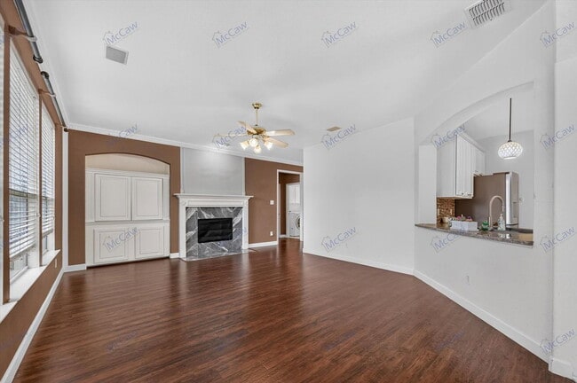 Building Photo - 5101 Timberland Pkwy