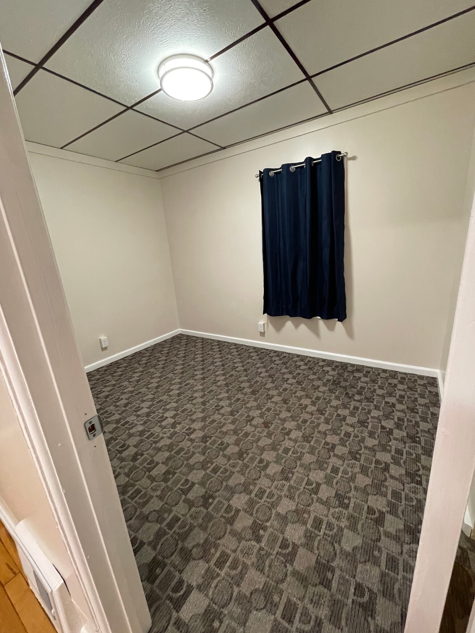 Building Photo - 622 Jefferson St Apt A