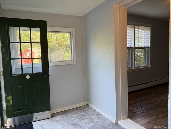 Building Photo - 15 Waldron Terrace