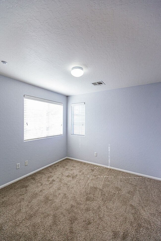 Building Photo - 2 Story Home in a gated community