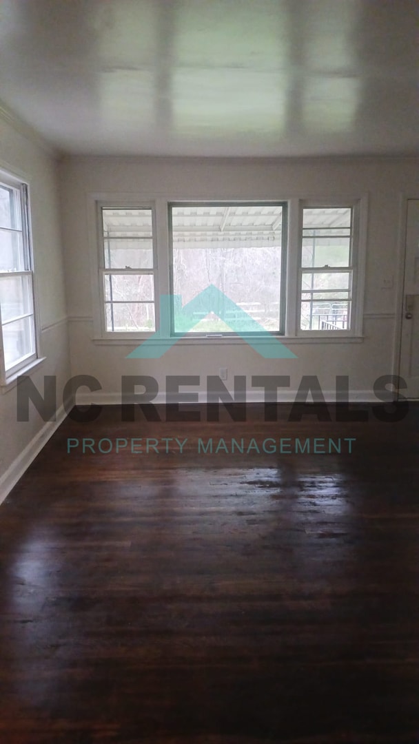 Building Photo - 3216 Hursey St