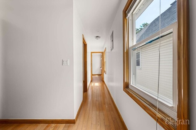 Building Photo - 42-85 Hampton Street Unit
