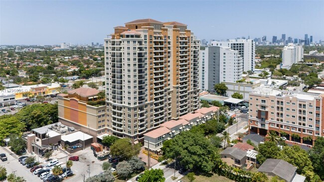 Building Photo - 3232 SW 22nd Terrace