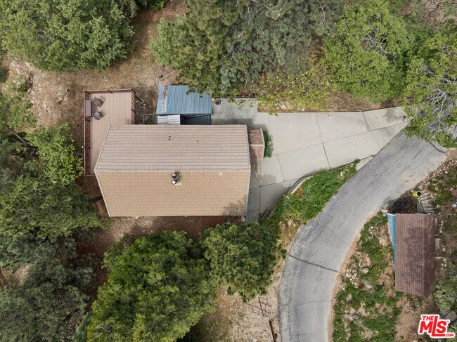 Building Photo - 4 Winding Way