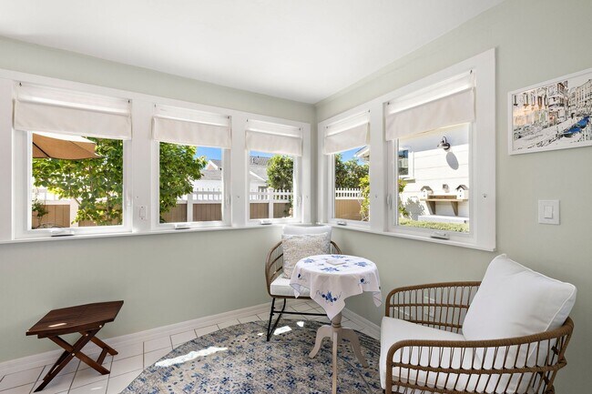 Building Photo - Laguna Village Furnished Rental