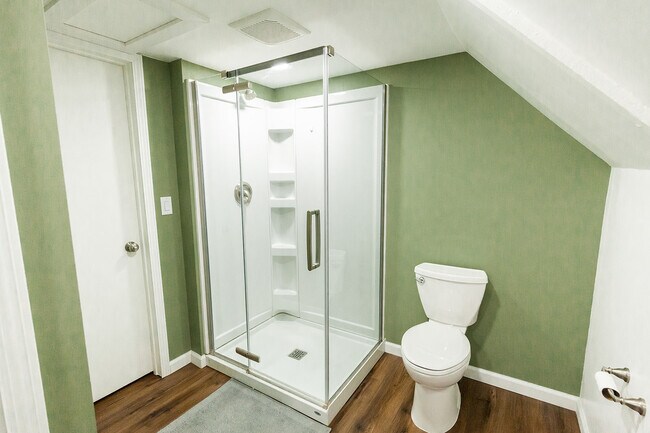 Upstairs bathroom new in 2020 - 820 N Washington Ave