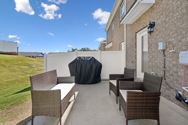 Building Photo - 4252 Grapevine Loop