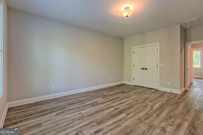 Building Photo - 18 Living Waters Wy