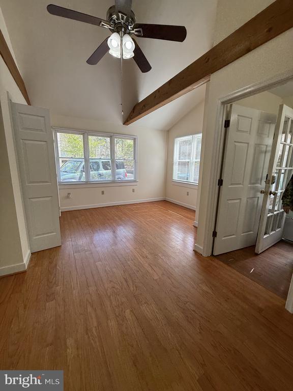 Building Photo - 130 Spring Wood Dr