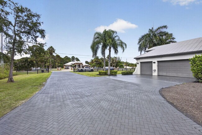 Building Photo - 17394 Orange Blvd