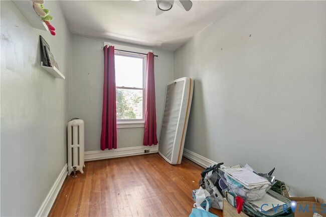 Building Photo - 18 N Allen Ave
