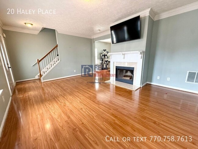 Building Photo - 20 Haley Pl