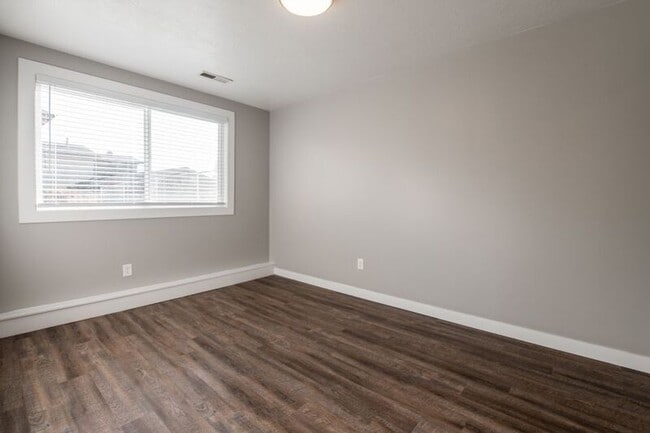 Building Photo - 2797 W 5500 S