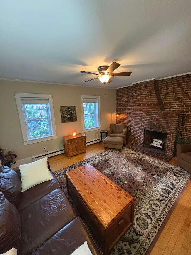 Living Room - 69 Middle St