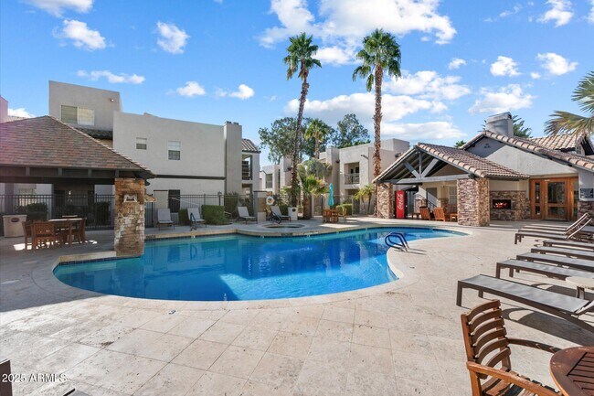 Building Photo - 14145 N 92nd St