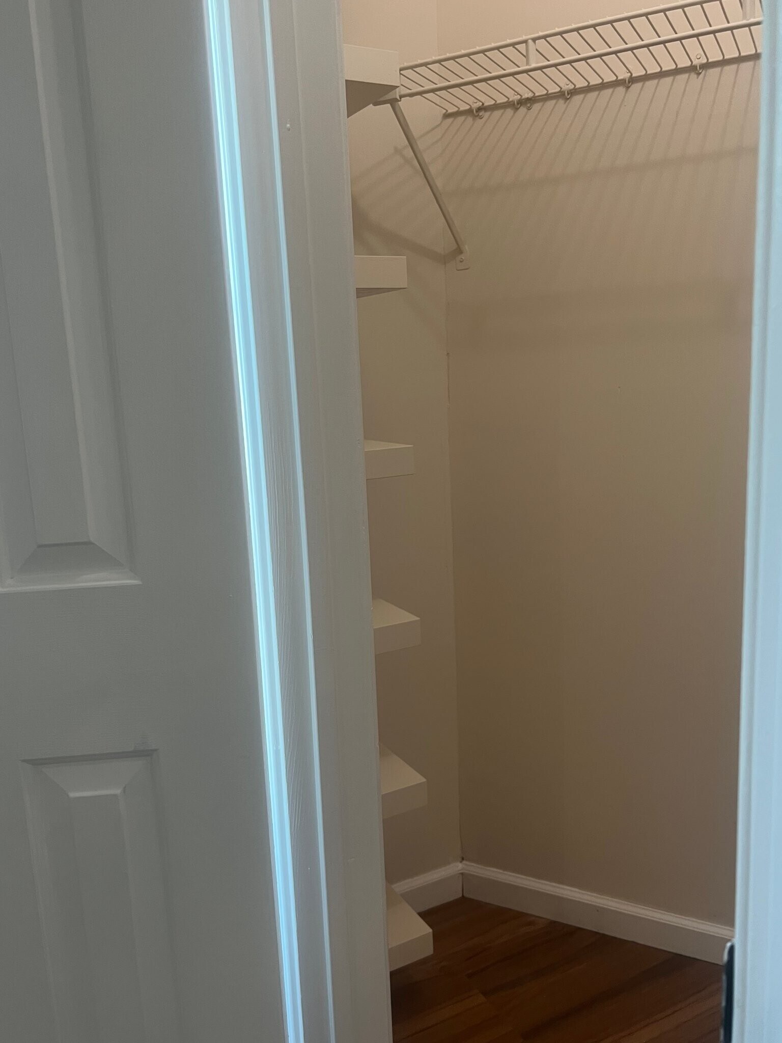 Building Photo - 705 Wagons Way