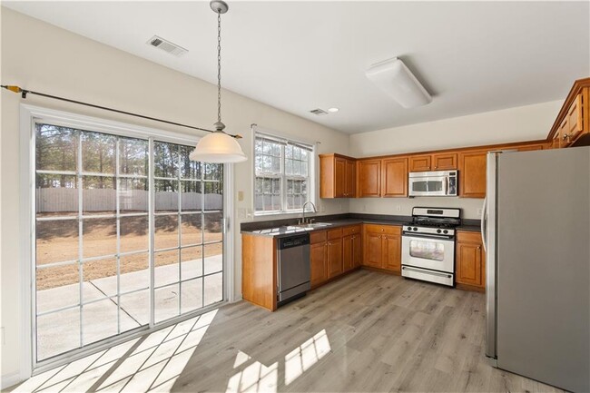 Building Photo - 915 Wendlebury Ct