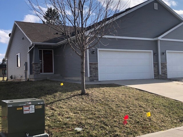 Primary Photo - 3716 Marigold Dr