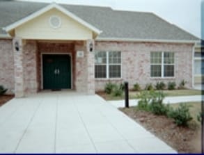 Primary Photo - Villa Hermosa