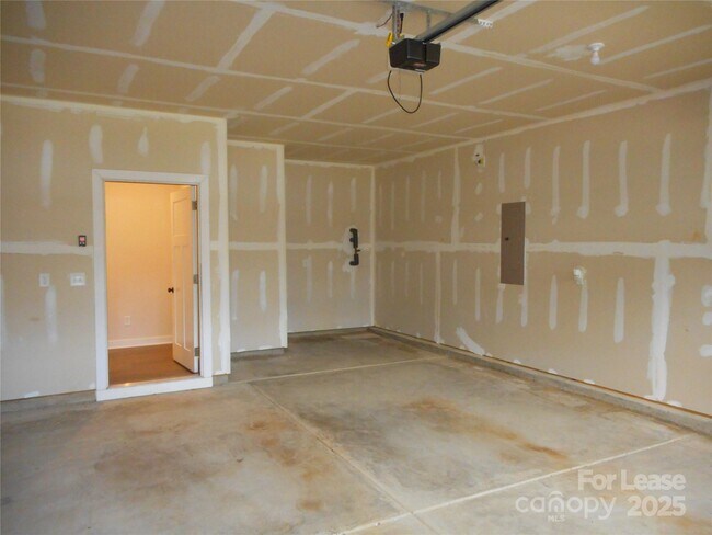 Building Photo - 1429 Augustus Beamon Dr