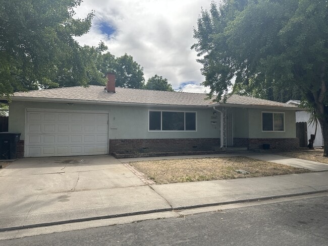 Primary Photo - ome and view this beautifully updated 2-be...