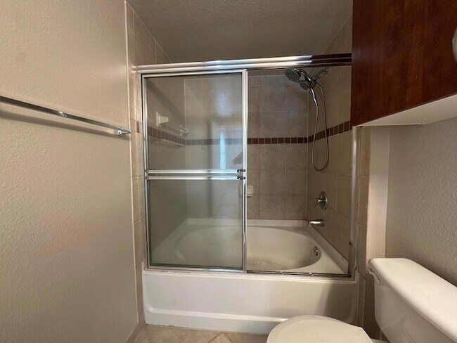 Building Photo - 6370 Emerald Dunes Dr