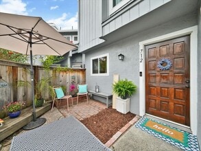 Building Photo - 2bd/1.5 Bathrooms - Sonoma Racquet Club - ...
