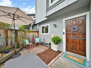 Building Photo - 2bd/1.5 Bathrooms - Sonoma Racquet Club - ...