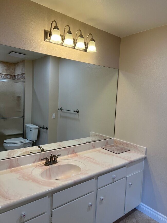 Building Photo - Leisure Village Home near the Rec Center n...