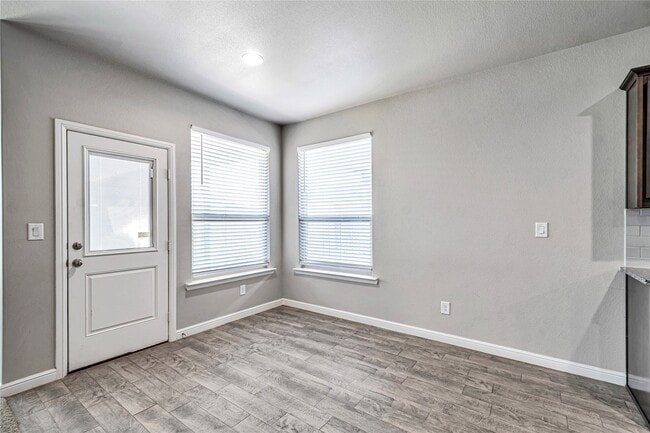 Building Photo - 3119 Mearns Ct