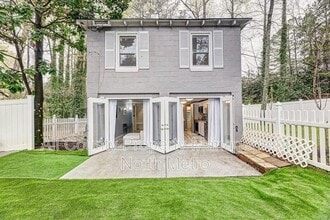Building Photo - 5606 Roberts Dr