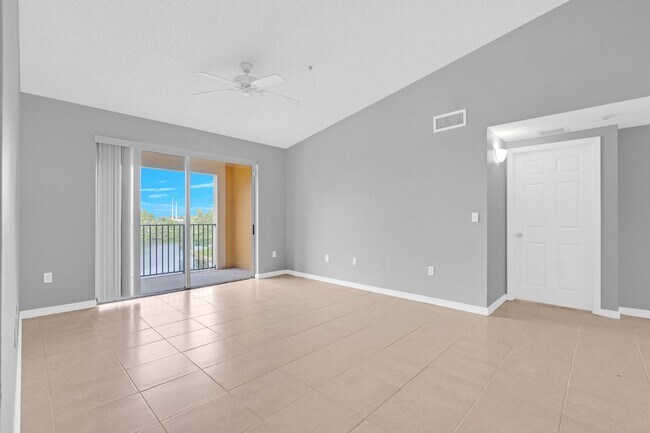 Building Photo - Modern Living in Miramar – 2 Bed/2 Bath Co...