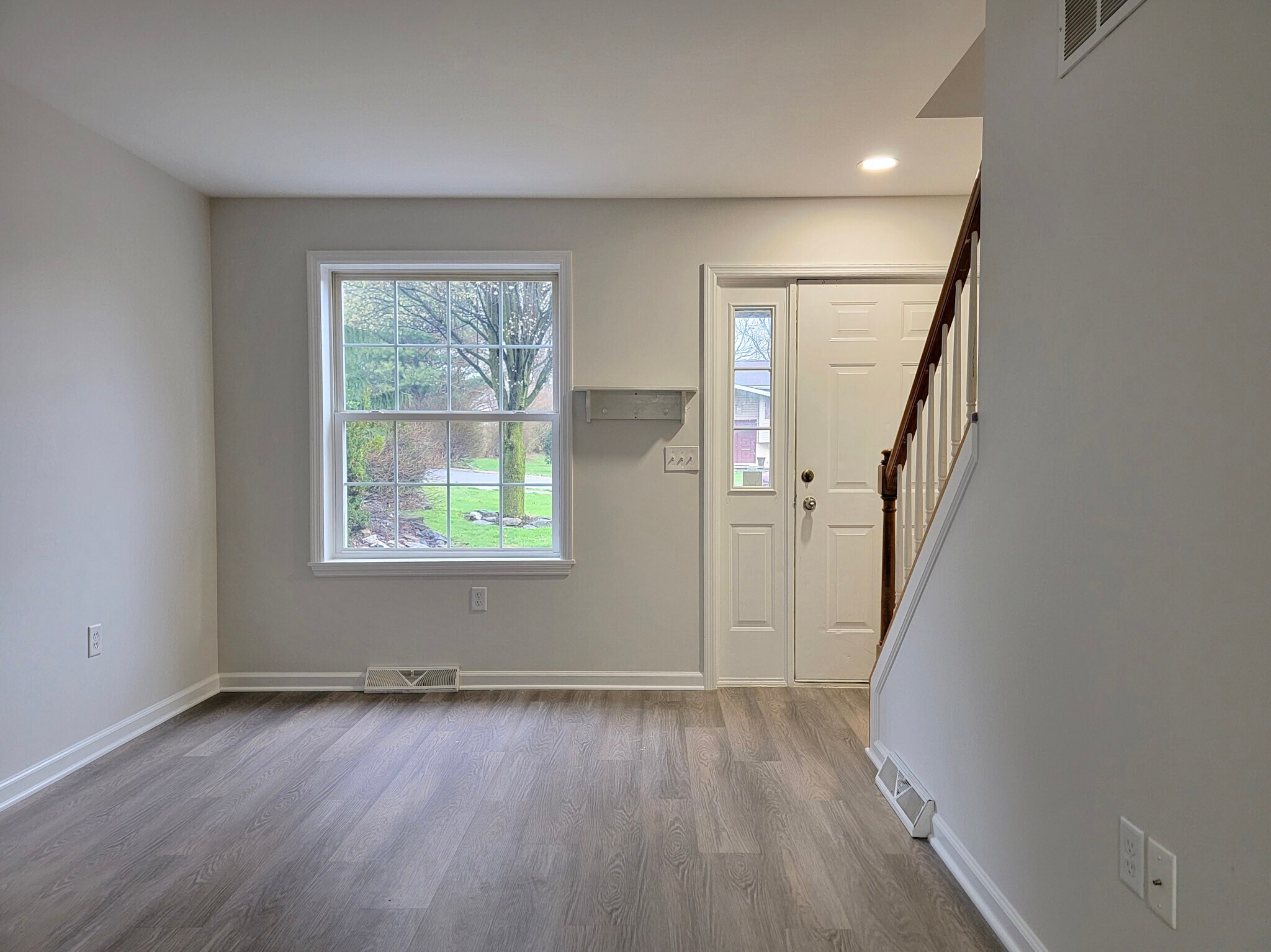 Building Photo - 336 Cardinal Ln