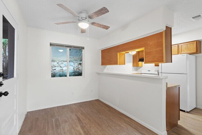 Building Photo - Immaculately Improved 2 Bedroom / 1 Bathroom Duplex & Immediately Available! - 50% Off One Full M...