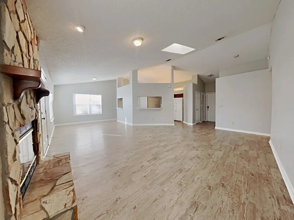 Building Photo - 8516 Iron Mill Ct