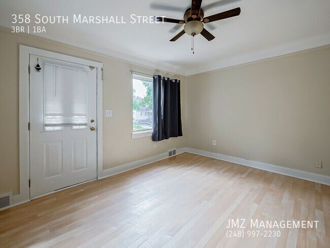 Building Photo - 358 S Marshall St